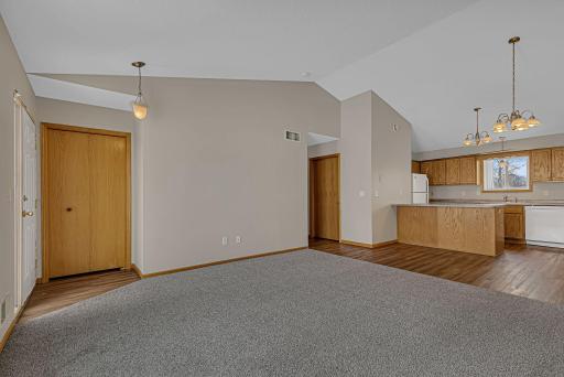 206 Appaloosa Court, Braham, MN 55006
