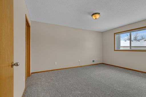 206 Appaloosa Court, Braham, MN 55006