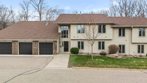 929 Oakwood Heights Circle, 6, Eagan, MN 55123
