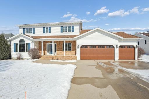 2209 Victoria Rose Drive S, Fargo, ND 58104