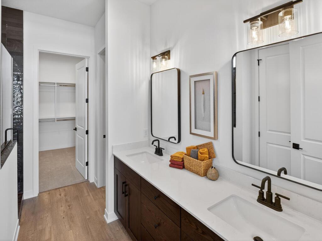 Primary Bath - Double Vanity