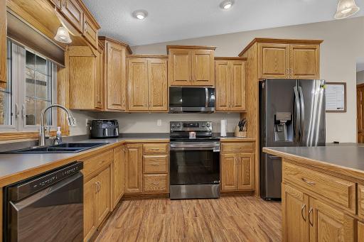 8870 Burton Place NW, Rice, MN 56367