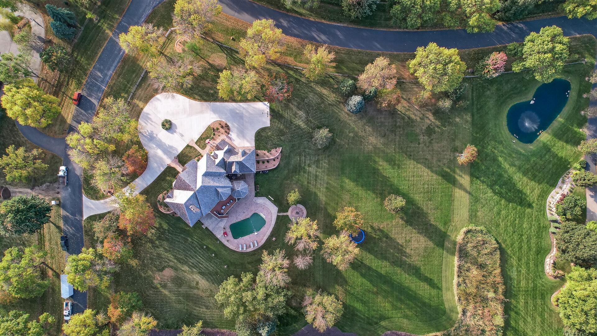 Enjoy a complete bird’s-eye view of the property and grounds.