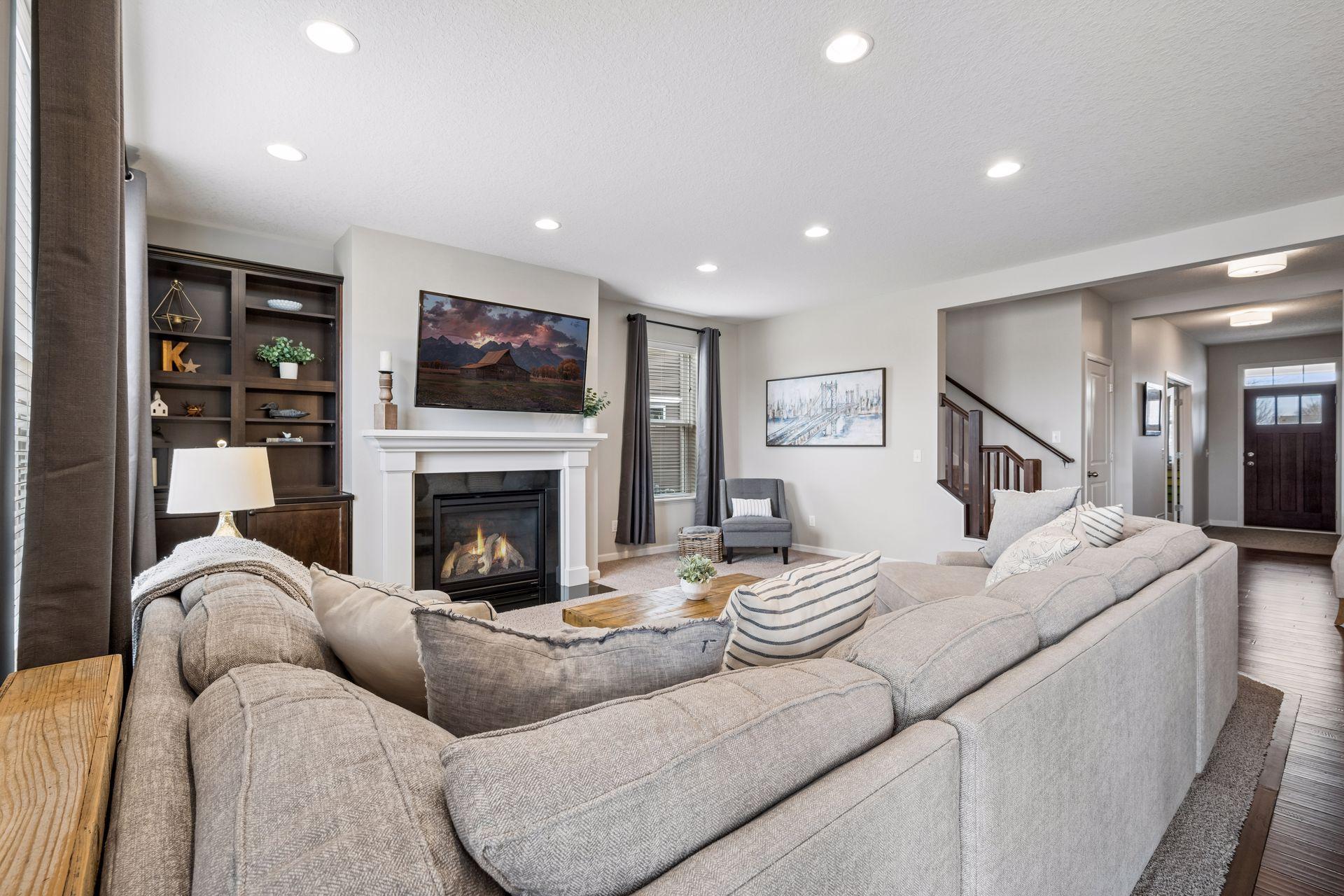 6920 Joliet Avenue South - Spacecrafting - 0014.jpg