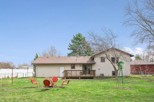 15001 Charleston Avenue W, Rosemount, MN 55068