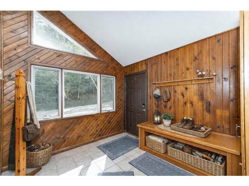 56381 400th Avenue, Zumbro Falls, MN 55991