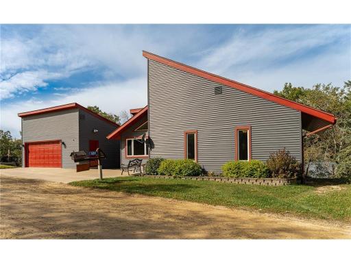 56381 400th Avenue, Zumbro Falls, MN 55991