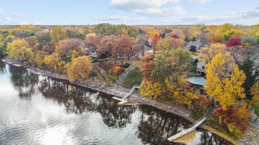705 W River Parkway, Champlin, MN 55316