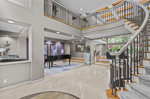 705 W River Parkway, Champlin, MN 55316