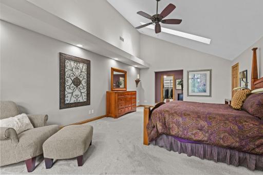 705 W River Parkway, Champlin, MN 55316