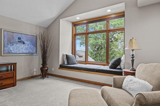 705 W River Parkway, Champlin, MN 55316