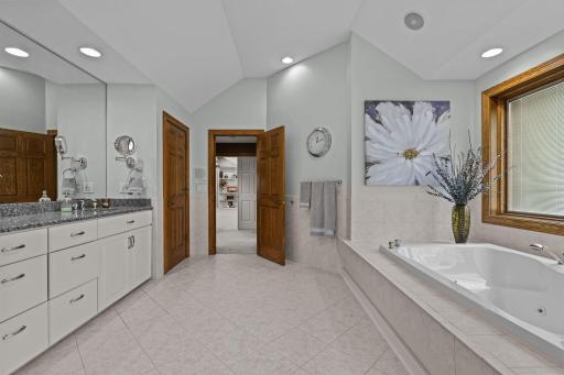 705 W River Parkway, Champlin, MN 55316
