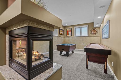 705 W River Parkway, Champlin, MN 55316