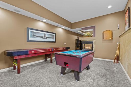 705 W River Parkway, Champlin, MN 55316