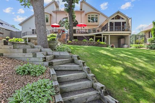 705 W River Parkway, Champlin, MN 55316