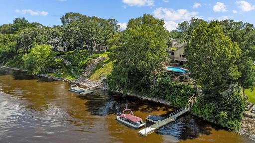 705 W River Parkway, Champlin, MN 55316