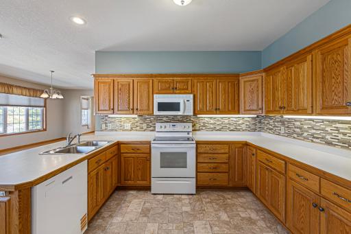 2129 Bard Court, Faribault, MN 55021