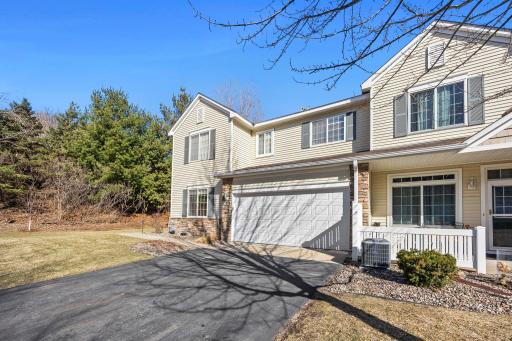 Ideally located just down the street from several ponds and parks, and near Southview Country Club, with convenient access to major roadways for an easy commute.