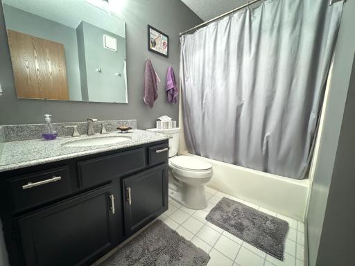 1800 Riverwood Drive, 323, Burnsville, MN 55337