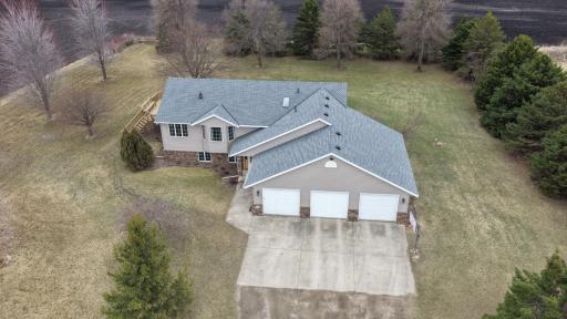 6335 1st Avenue W, Willmar, MN 56201
