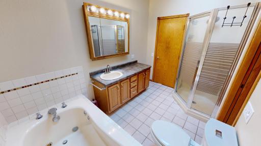 6335 1st Avenue W, Willmar, MN 56201