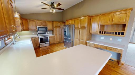 6335 1st Avenue W, Willmar, MN 56201