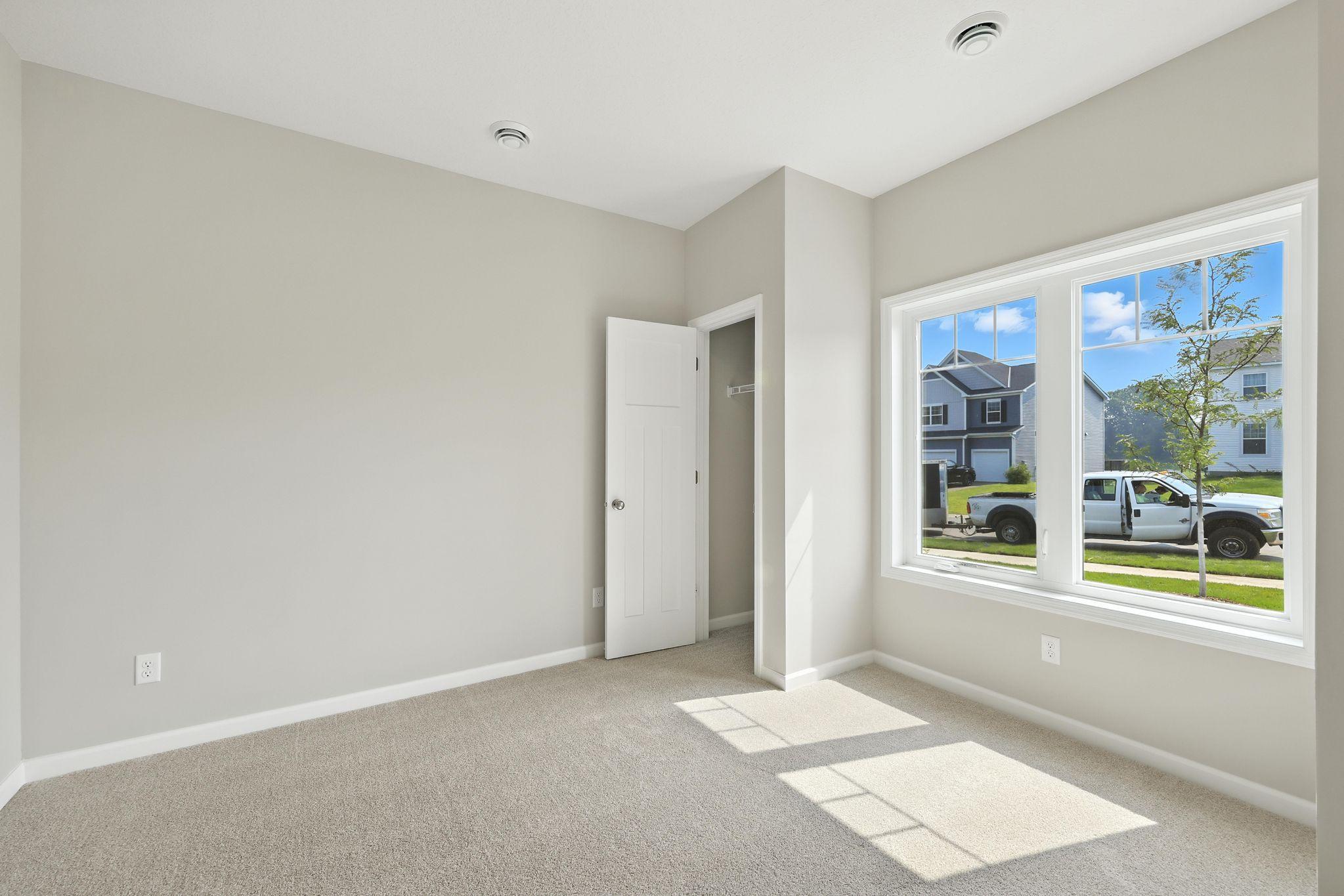 Den *Photo of a previously built home of the same floor plan. Finishes/options may vary.