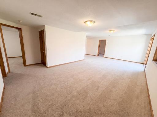 8433 Upland Lane N, Maple Grove, MN 55311