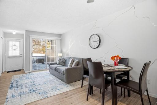 9905 Russell Avenue N, 2, Minneapolis, MN 55444