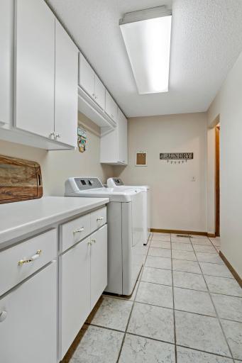 27160 734th Avenue, Dassel, MN 55325