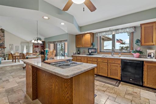 27160 734th Avenue, Dassel, MN 55325