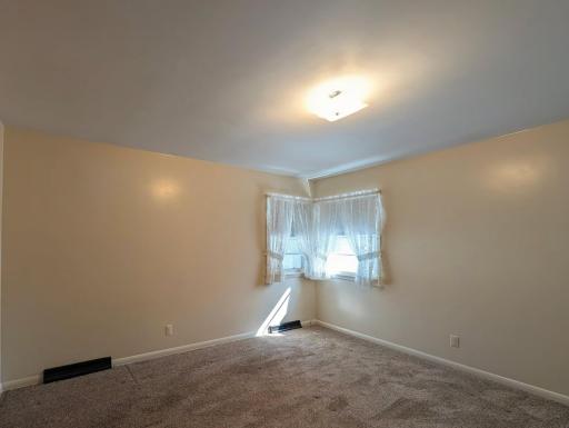 1430 N 4th Street, Montevideo, MN 56265