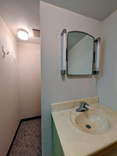 1430 N 4th Street, Montevideo, MN 56265
