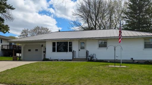 1430 N 4th Street, Montevideo, MN 56265