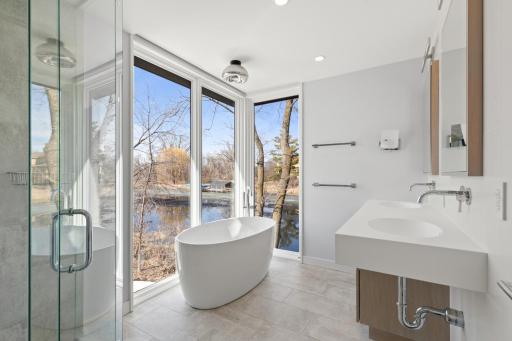 2634 Crosby Road, Wayzata, MN 55391