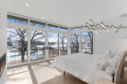 2634 Crosby Road, Wayzata, MN 55391