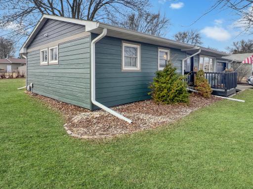 922 S State Street, Fairmont, MN 56031