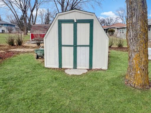922 S State Street, Fairmont, MN 56031