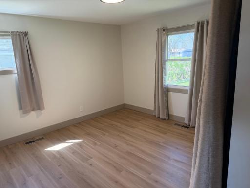 922 S State Street, Fairmont, MN 56031