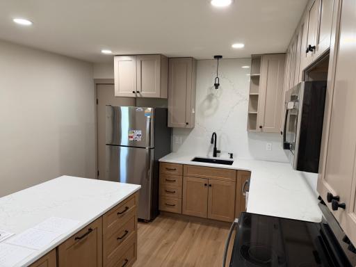 922 S State Street, Fairmont, MN 56031