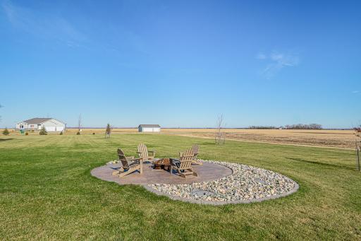7022 9th Street N, Moorhead, MN 56560