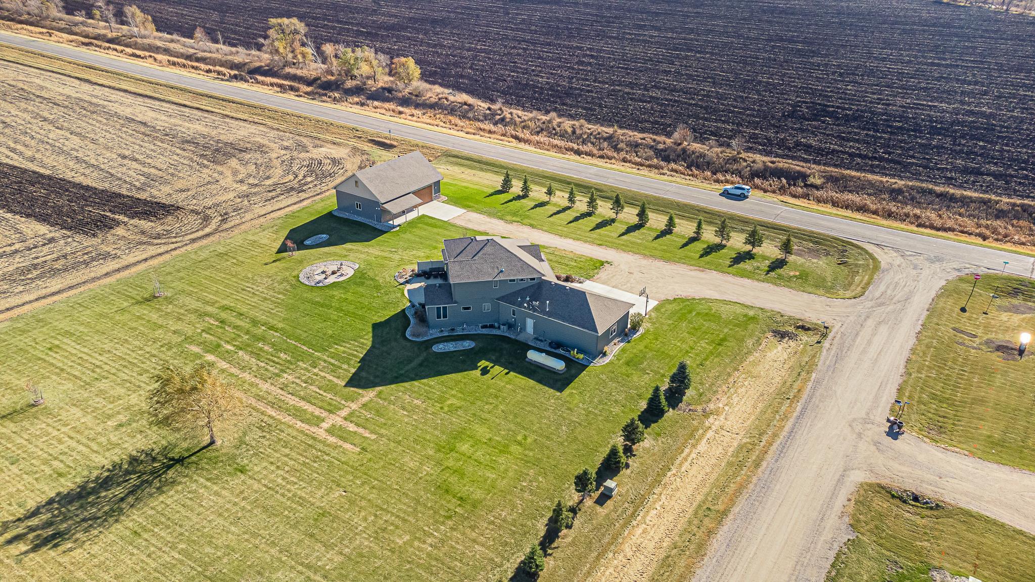 7022 9th St N, Moorhead, MN 56560-03.jpg