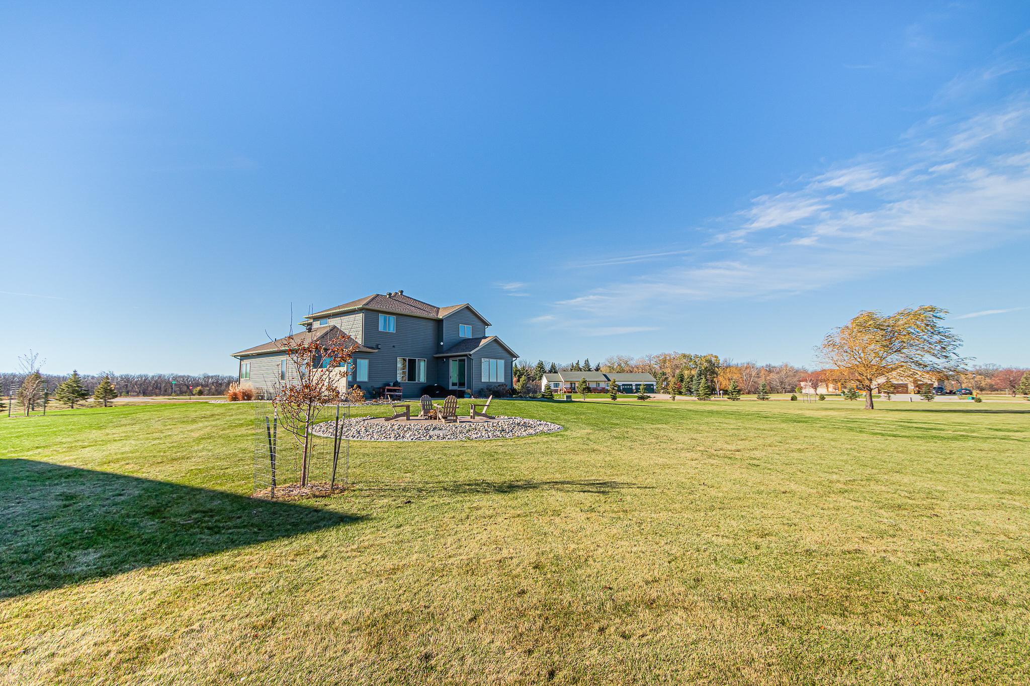 7022 9th St N, Moorhead, MN 56560-13.jpg