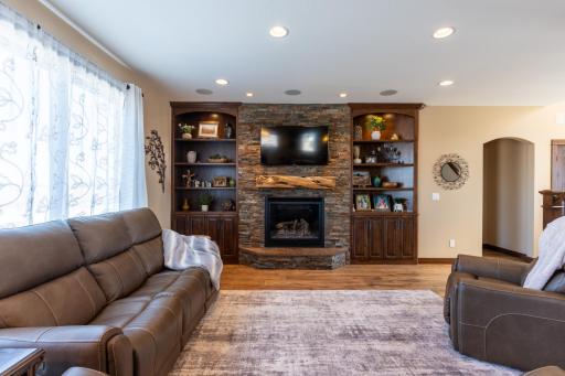 7022 9th Street N, Moorhead, MN 56560