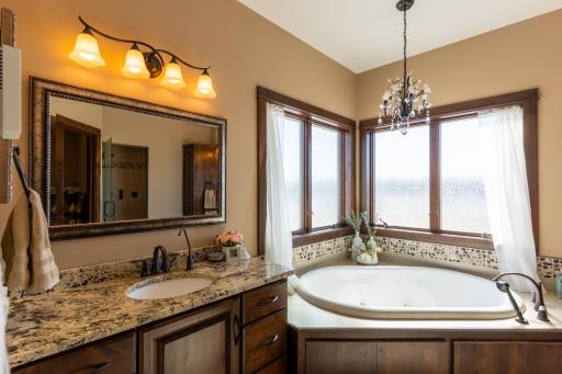 7022 9th Street N, Moorhead, MN 56560