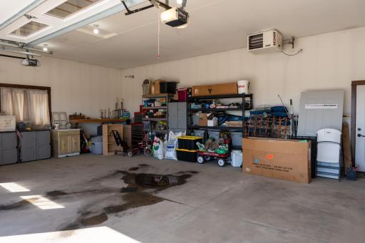 7022 9th Street N, Moorhead, MN 56560