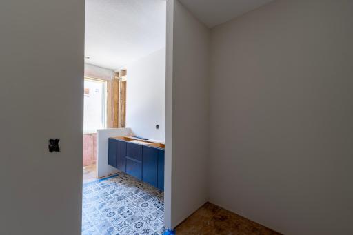 9-Master Bathroom.jpg