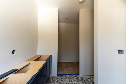 7-Master Bathroom:Walk in Closet.jpg