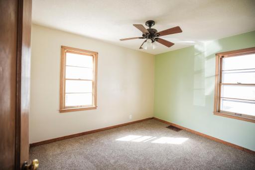 406 W 11th Street, Morris, MN 56267