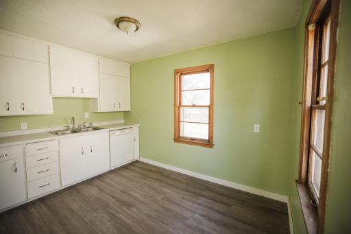 406 W 11th Street, Morris, MN 56267
